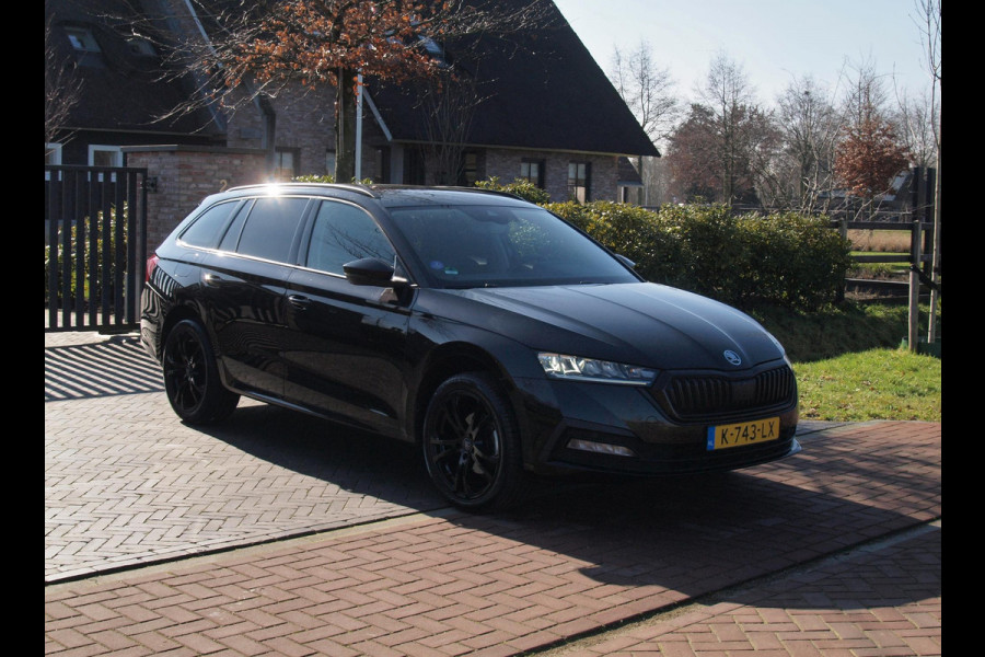 Škoda Octavia Combi 1.0 e-TSI Business Edition | DSG - Automaat | Black Optic | Camera | 18 Inch Zwarte Velgen | NL-Auto |