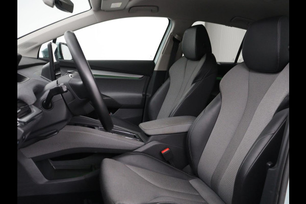 Škoda ENYAQ iV 60 | Warmtepomp | Stoelverwarming | Camera | Keyless | Carplay | Navigatie | Half leder | Full LED | Cruise control | Parkeerhulp | Sfeerverlichting