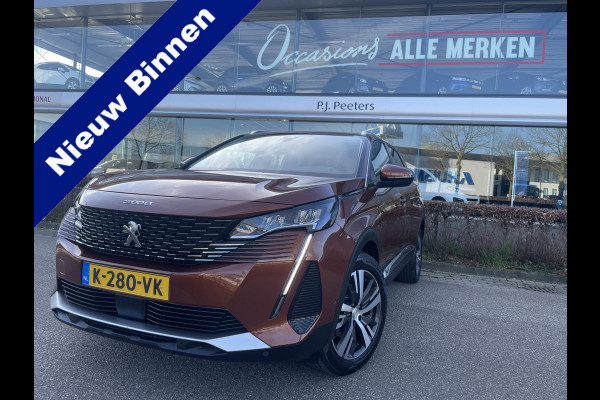 Peugeot 5008 1.2 PureTech Blue Lease Allure 7 Persoons - Airco - Achteruitrijcamera - Navigatiesysteem - Trekhaak - Cruise control - Parkeersensoren voor en achter - Licht metalen velgen 19 inch - Led verlichting - Stuur multifunctioneel - Mistlampen voor - Radio - Regensensor - Rijstrooksensor - Stuur leder