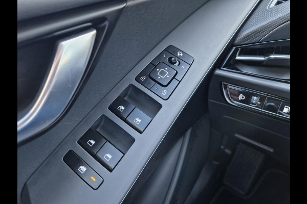 Kia Niro 1.6 GDi PHEV DynamicLine | Automaat | Camera | Cruise | Sensoren | Apple Carplay & Android Auto | Navi |