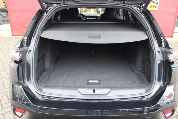 Peugeot 308 SW 1.2 130PK AUTOMAAT GT PACK BUSINESS | ELEKTRISCHE STOEL MET GEHEUGEN FUNCTIE | STOEL/STUUR VERWARMING | ELEKTRISCHE ACHTERKLEP | 360° CAMERA | KEYLESS ENTRY/START | ADAPTIVE CRUISE CONTROL | 19" LICHTMETALEN VELGEN | DRAADLOZE TELEFOONLADER | DRAADLOZE APPLE CARPLAY/ANDROID AUTO | NAVIGATIE | ALCANTARA BEKLEDING | DAB+ RADIO | DODEHOEK DETECTIE | VERWARMBARE VOORRUIT |