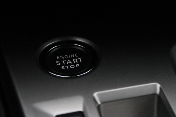 Peugeot 308 SW 1.2 130PK AUTOMAAT GT PACK BUSINESS | ELEKTRISCHE STOEL MET GEHEUGEN FUNCTIE | STOEL/STUUR VERWARMING | ELEKTRISCHE ACHTERKLEP | 360° CAMERA | KEYLESS ENTRY/START | ADAPTIVE CRUISE CONTROL | 19" LICHTMETALEN VELGEN | DRAADLOZE TELEFOONLADER | DRAADLOZE APPLE CARPLAY/ANDROID AUTO | NAVIGATIE | ALCANTARA BEKLEDING | DAB+ RADIO | DODEHOEK DETECTIE | VERWARMBARE VOORRUIT |