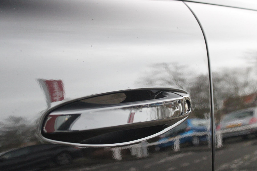 Peugeot 308 SW 1.2 130PK AUTOMAAT GT PACK BUSINESS | ELEKTRISCHE STOEL MET GEHEUGEN FUNCTIE | STOEL/STUUR VERWARMING | ELEKTRISCHE ACHTERKLEP | 360° CAMERA | KEYLESS ENTRY/START | ADAPTIVE CRUISE CONTROL | 19" LICHTMETALEN VELGEN | DRAADLOZE TELEFOONLADER | DRAADLOZE APPLE CARPLAY/ANDROID AUTO | NAVIGATIE | ALCANTARA BEKLEDING | DAB+ RADIO | DODEHOEK DETECTIE | VERWARMBARE VOORRUIT |