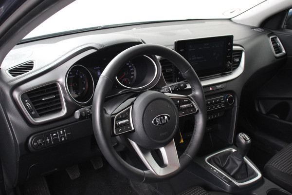 Kia Ceed 1.0 T-GDi 120pk Vision | Navigatie | Apple Carplay/Android Auto | Climate Control | Cruise control | Camera | Extra Getint Glas | DAB