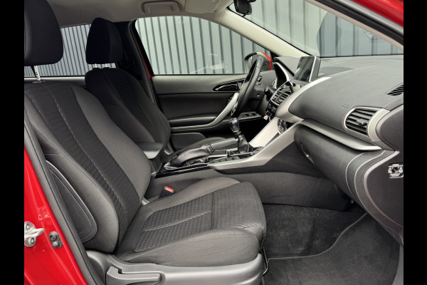 Mitsubishi Eclipse Cross 1.5 DI-T Pure | Trekhaak afnb. | Camera | Apple Carplay/ Android Auto | Prijs Rijklaar!!