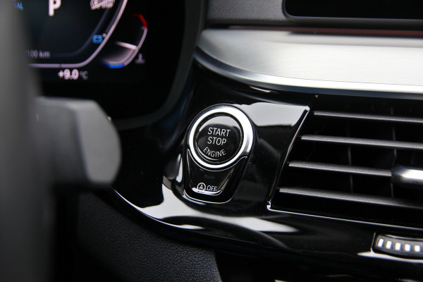 BMW 5 Serie 530i Executive | Head-up | Standkachel | Carplay