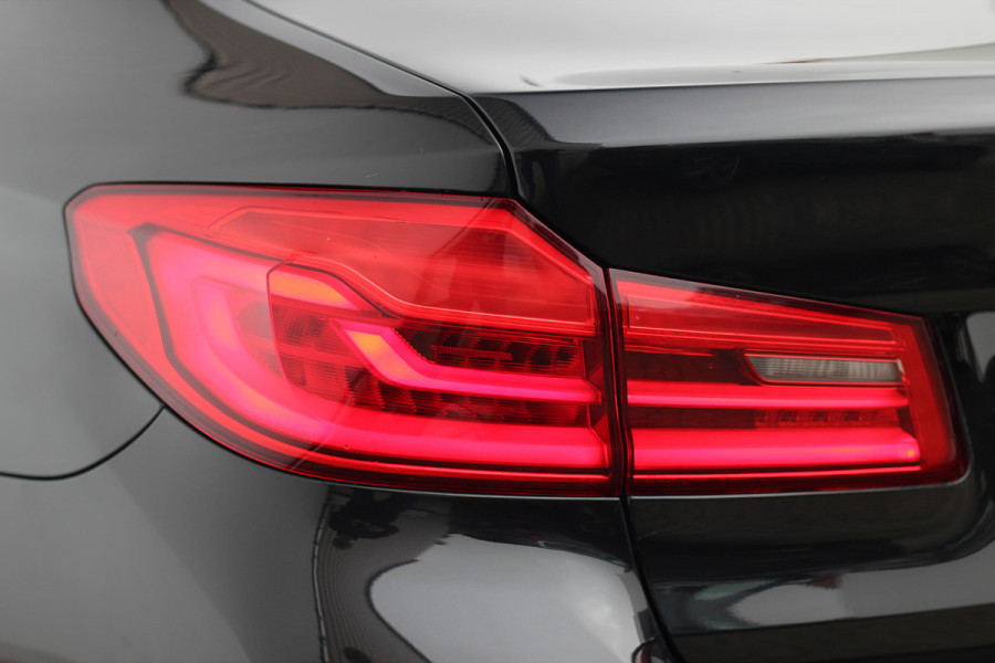 BMW 5 Serie 530i Executive | Head-up | Standkachel | Carplay