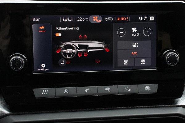 Seat Leon Sportstourer 1.5 eTSI 150pk DSG Style | Navigatie | Apple | Carplay/Android Auto | Parkeersensor achter | Adaptive Cruise Control | Stoelverwarming