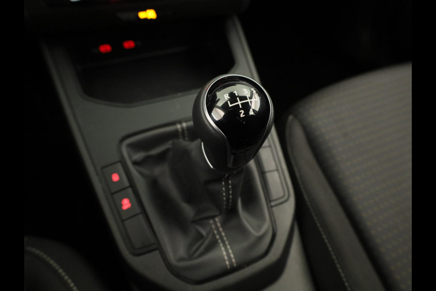 Seat Ibiza 1.0 EcoTSI Style 95 pk | Verlengde garantie | Navigatie via App | Parkeersensoren achter | Apple Carplay/Android Auto |