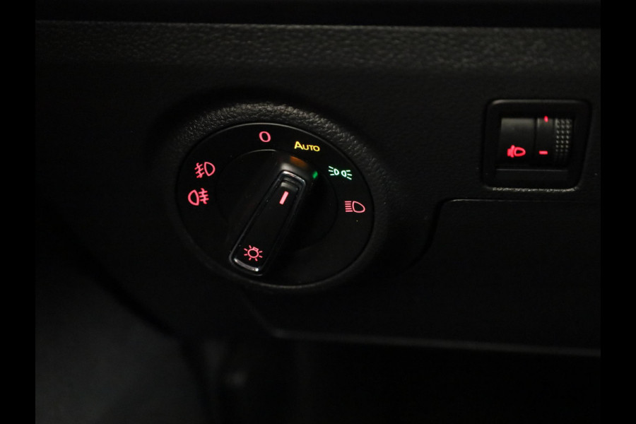 Seat Ibiza 1.0 TSI Style Business Intense 95 pk | Navigatie | Parkeersensoren | Achteruitrijcamera | Cruise control |