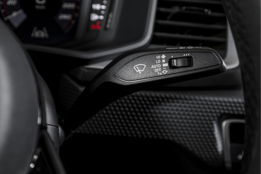 Audi A1 Sportback 25 TFSI 95 PK S edition - Automaat | S-Line | Sonos Audio | Dig.Cockpit | Cruise | PDC | App.Connect | Auto.Airco | LM 17" |