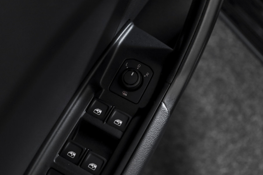 Audi A1 Sportback 25 TFSI 95 PK S edition - Automaat | S-Line | Sonos Audio | Dig.Cockpit | Cruise | PDC | App.Connect | Auto.Airco | LM 17" |