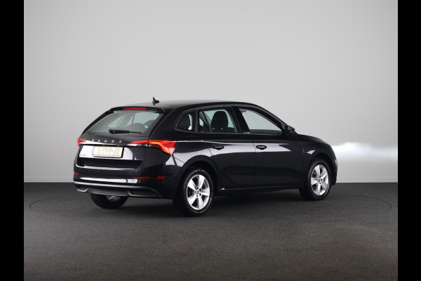 Škoda SCALA 1.0 TSI Ambition 110pk | Verlengde garantie | Navigatie via app | Cruise controle | Airconditioning | 16 inch Lichtmetalen velgen |