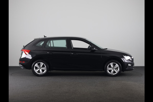 Škoda SCALA 1.0 TSI Ambition 110pk | Verlengde garantie | Navigatie via app | Cruise controle | Airconditioning | 16 inch Lichtmetalen velgen |