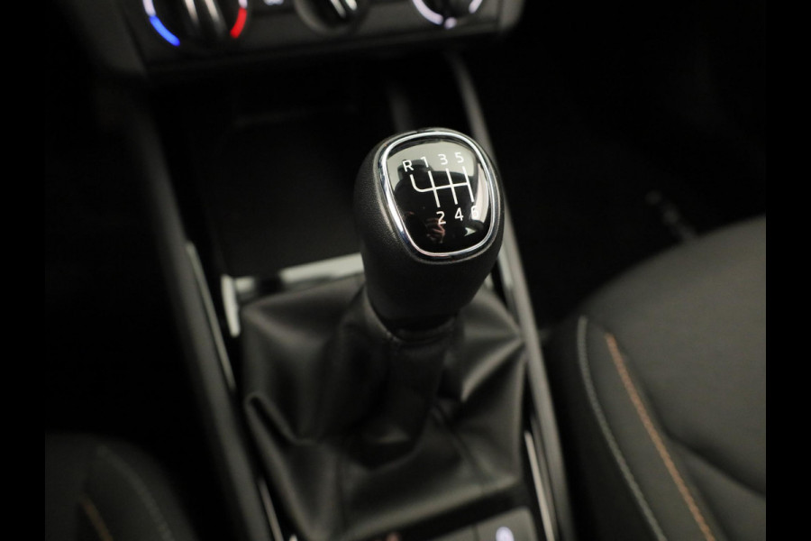 Škoda SCALA 1.0 TSI Ambition 110pk | Verlengde garantie | Navigatie via app | Cruise controle | Airconditioning | 16 inch Lichtmetalen velgen |