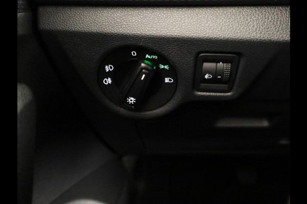 Škoda SCALA 1.0 TSI Ambition 110pk | Verlengde garantie | Navigatie via app | Cruise controle | Airconditioning | 16 inch Lichtmetalen velgen |