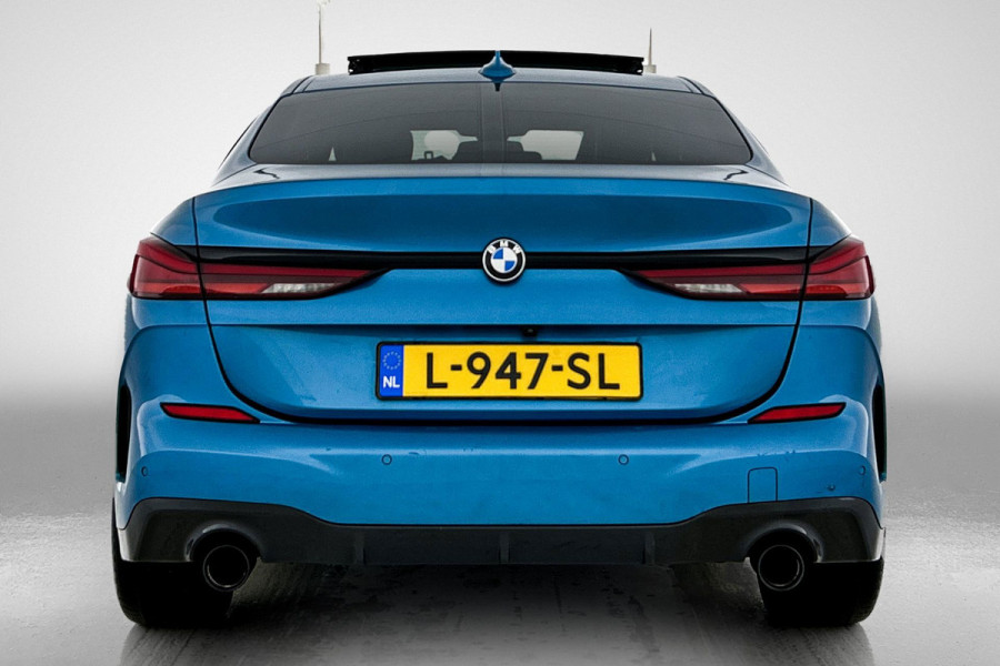BMW 2 Serie Gran Coupé 220i M-sport Business Edition Plus(NL-auto, Dealer OndH, Panorama, Schaalstoelen, Stoelv, Camera, PDC V+A)