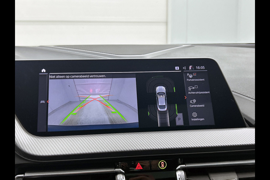 BMW 2 Serie Gran Coupé 220i M-sport Business Edition Plus(NL-auto, Dealer OndH, Panorama, Schaalstoelen, Stoelv, Camera, PDC V+A)