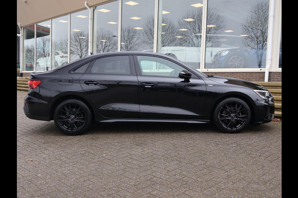 Audi A3 Limousine 35 TFSI 150 PK S-LINE EDITION + VIRTUAL COCKPIT | TREKHAAK | ADAPTIEVE CRUISE | SPORTSTOELEN