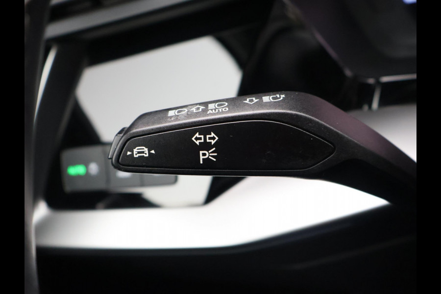 Audi A3 Limousine 35 TFSI 150 PK S-LINE EDITION + VIRTUAL COCKPIT | TREKHAAK | ADAPTIEVE CRUISE | SPORTSTOELEN