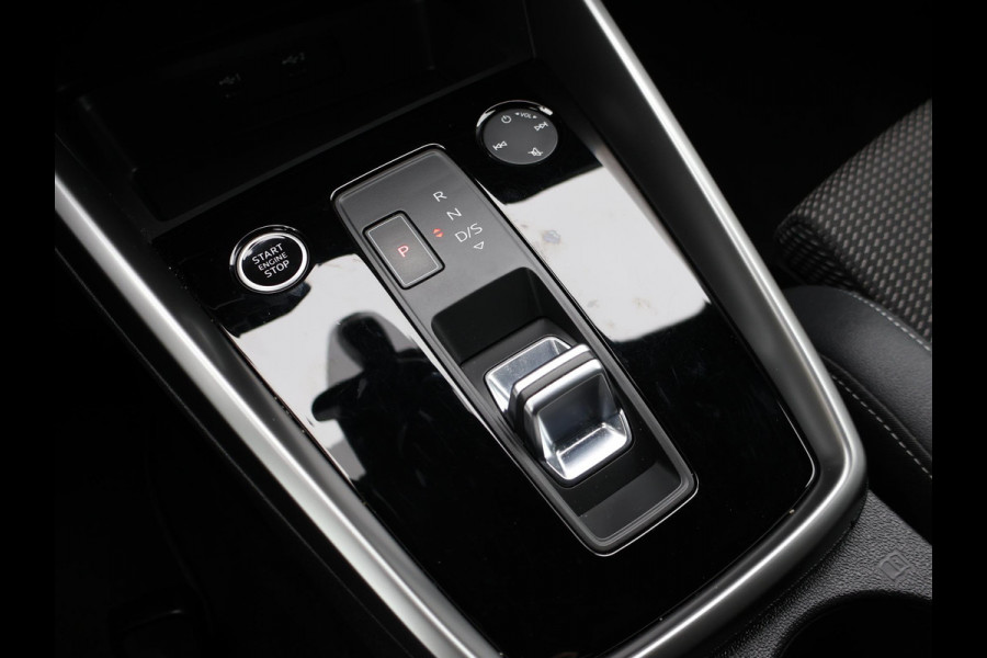 Audi A3 Limousine 35 TFSI 150 PK S-LINE EDITION + VIRTUAL COCKPIT | TREKHAAK | ADAPTIEVE CRUISE | SPORTSTOELEN