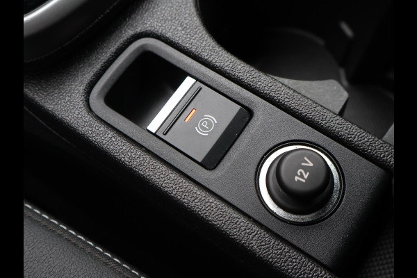 Audi A3 Limousine 35 TFSI 150 PK S-LINE EDITION + VIRTUAL COCKPIT | TREKHAAK | ADAPTIEVE CRUISE | SPORTSTOELEN