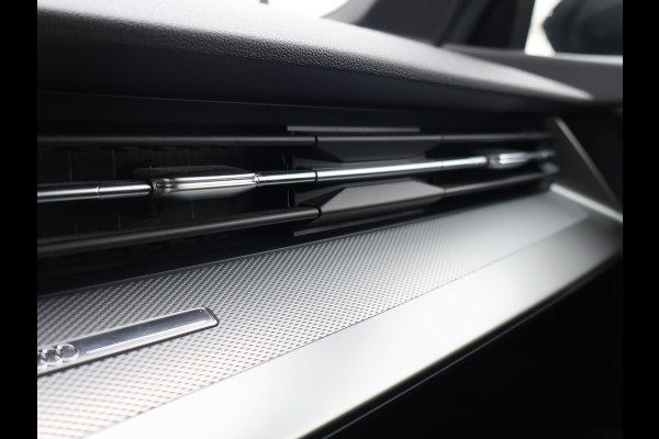 Audi A3 Limousine 35 TFSI 150 PK S-LINE EDITION + VIRTUAL COCKPIT | TREKHAAK | ADAPTIEVE CRUISE | SPORTSTOELEN