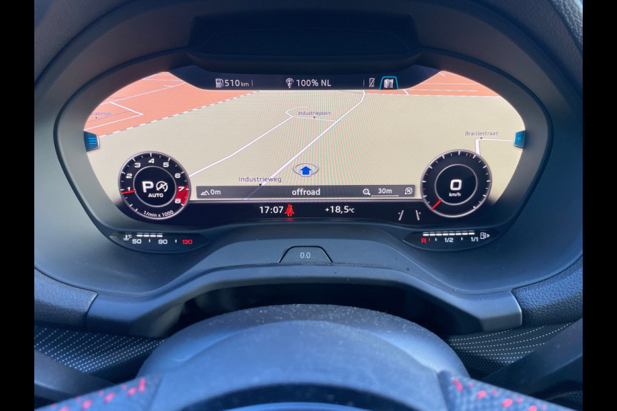 Audi Sq2 2.0 TFSI Pano camera boekjes zeer apart en netjes 1ste Eig