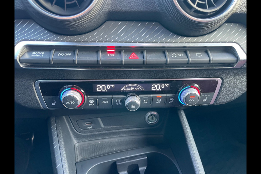 Audi Sq2 2.0 TFSI Pano camera boekjes zeer apart en netjes 1ste Eig