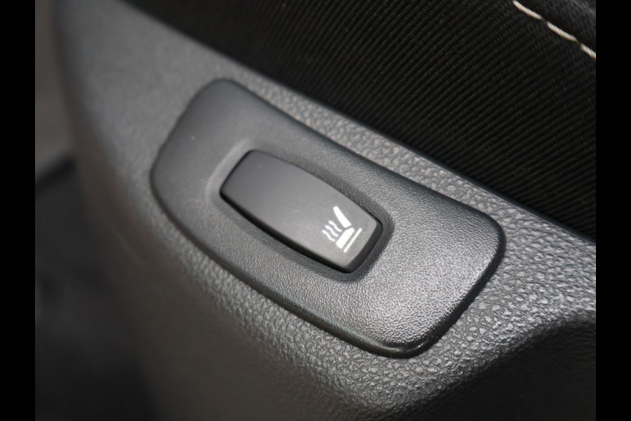 Renault Captur 0.9 TCe LIMITED + STOELVERW. | DAB | NAVIGATIE | CRUISE | 17 INCH | ZWART DAK | PRIVACY GLASS