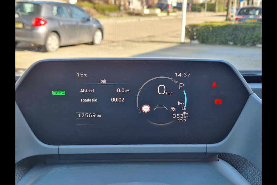 Toyota Bz4x 71,4 kWh Premium | Trekhaak, 20 inch, 360 camera, Half Leer, Bi-Tone, Dodehoekherkenning, Panoramadak, Parkeersensoren