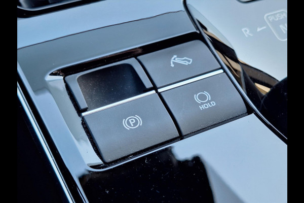 Toyota Bz4x 71,4 kWh Premium | Trekhaak, 20 inch, 360 camera, Half Leer, Bi-Tone, Dodehoekherkenning, Panoramadak, Parkeersensoren