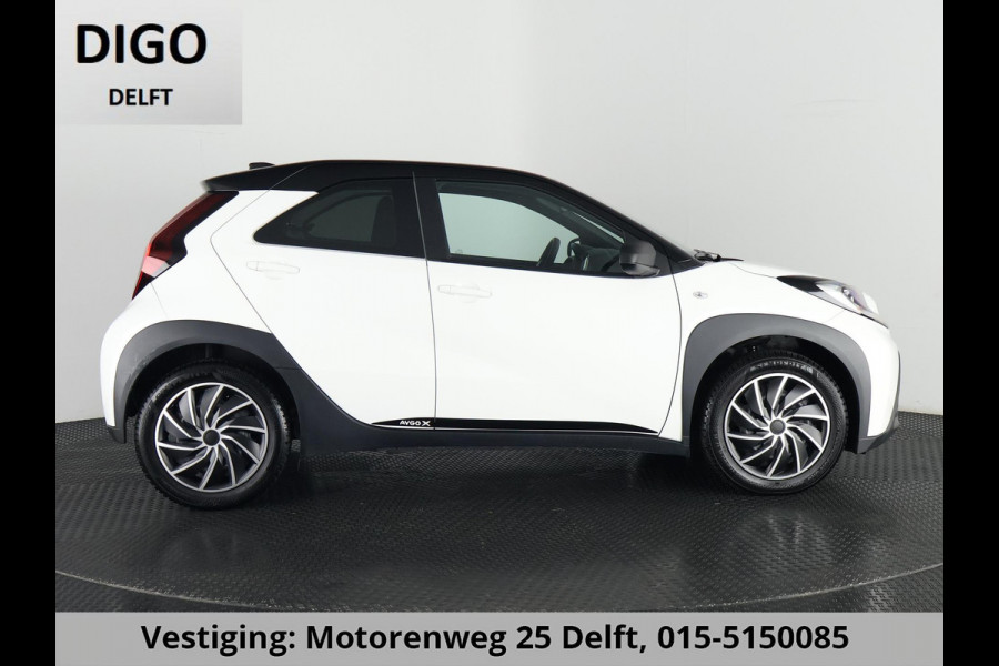 Toyota Aygo X VVT-i MT PLAY BLACK & WHITE 1e EIG GARANTIE 6-2034 CARPLAY NAVI.ADAPTIVE CRUISE.CAMERA