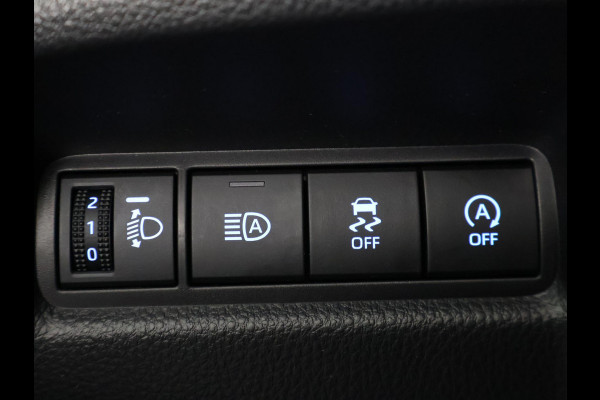 Toyota Aygo X VVT-i MT PLAY BLACK & WHITE 1e EIG GARANTIE 6-2034 CARPLAY NAVI.ADAPTIVE CRUISE.CAMERA