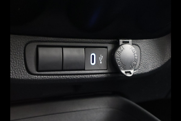 Toyota Aygo X VVT-i MT PLAY BLACK & WHITE 1e EIG GARANTIE 6-2034 CARPLAY NAVI.ADAPTIVE CRUISE.CAMERA