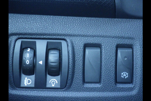 Renault Clio Estate 0.9 TCe Zen, Cruise, Trekhaak, Navi, NL/NAP!