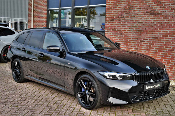 BMW 3 Serie Touring 330e xDrive M-Sport Pro Pano M-zetels ACC HUD 360 19inch