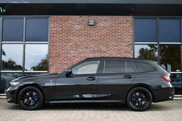 BMW 3 Serie Touring 330e xDrive M-Sport Pro Pano M-zetels ACC HUD 360 19inch