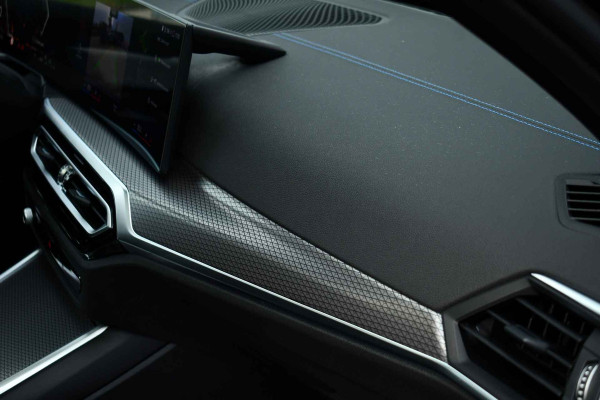 BMW 3 Serie Touring 330e xDrive M-Sport Pro Pano M-zetels ACC HUD 360 19inch