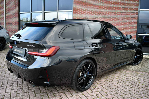 BMW 3 Serie Touring 330e xDrive M-Sport Pro Pano M-zetels ACC HUD 360 19inch