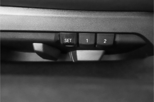 BMW i8 Roadster 1.5 High Ex CarPlay H/K HUD Camera 20"