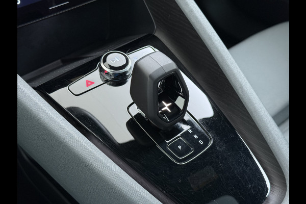 Polestar 2 Long Range Dual Motor 78kWh SOH 92% Trekhaak Panoramadak Adap.Cruise 360°Camera Navi Ecc Apple Carplay Android Auto Pdc Launch E Stoel+Stuurverwarming Lmv 19" Achterbankverwarming Keyless DAB Rijstrooksensor Origineel Nederlandse Auto