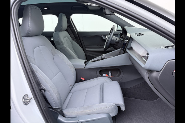 Polestar 2 Long Range Dual Motor 78kWh SOH 92% Trekhaak Panoramadak Adap.Cruise 360°Camera Navi Ecc Apple Carplay Android Auto Pdc Launch E Stoel+Stuurverwarming Lmv 19" Achterbankverwarming Keyless DAB Rijstrooksensor Origineel Nederlandse Auto