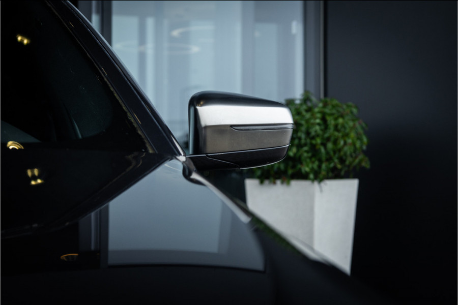 BMW 5 Serie 520i High Executive Edition - M Sport | Panorama | H&K | Memory