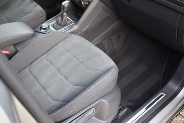 Volkswagen Tiguan 1.4 TSI 4-Motion 150 Pk R-Line Pano Navi DCC Full Led 20 Inch Suzuka