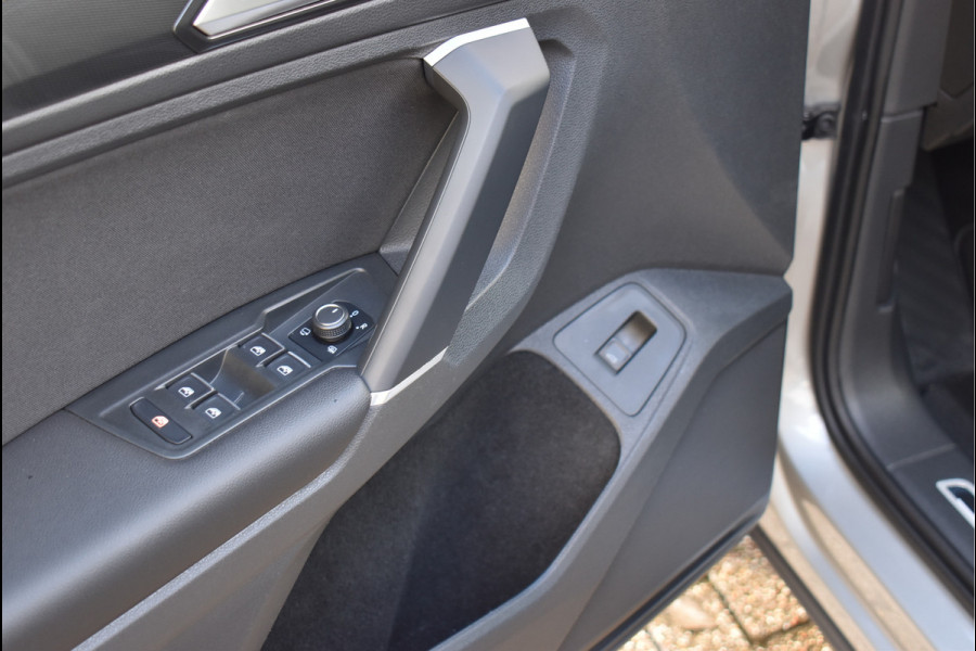 Volkswagen Tiguan 1.4 TSI 4-Motion 150 Pk R-Line Pano Navi DCC Full Led 20 Inch Suzuka