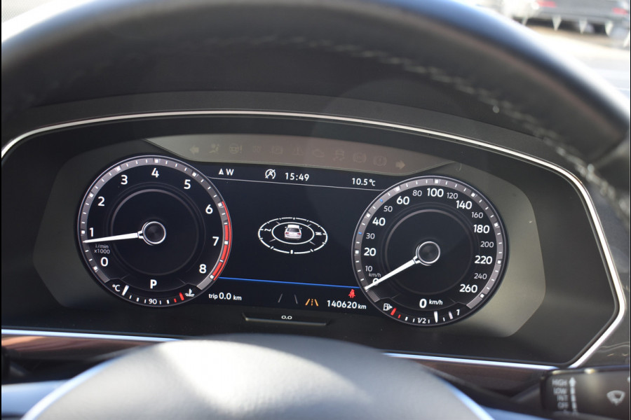 Volkswagen Tiguan 1.4 TSI 4-Motion 150 Pk R-Line Pano Navi DCC Full Led 20 Inch Suzuka