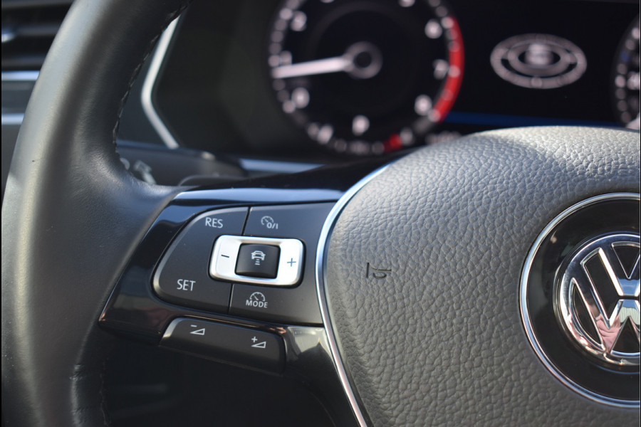 Volkswagen Tiguan 1.4 TSI 4-Motion 150 Pk R-Line Pano Navi DCC Full Led 20 Inch Suzuka