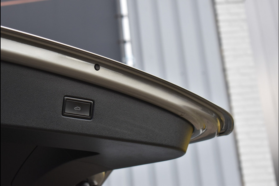 Volkswagen Tiguan 1.4 TSI 4-Motion 150 Pk R-Line Pano Navi DCC Full Led 20 Inch Suzuka