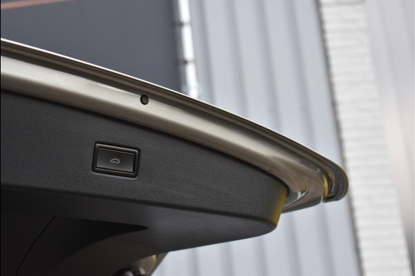 Volkswagen Tiguan 1.4 TSI 4-Motion 150 Pk R-Line Pano Navi DCC Full Led 20 Inch Suzuka